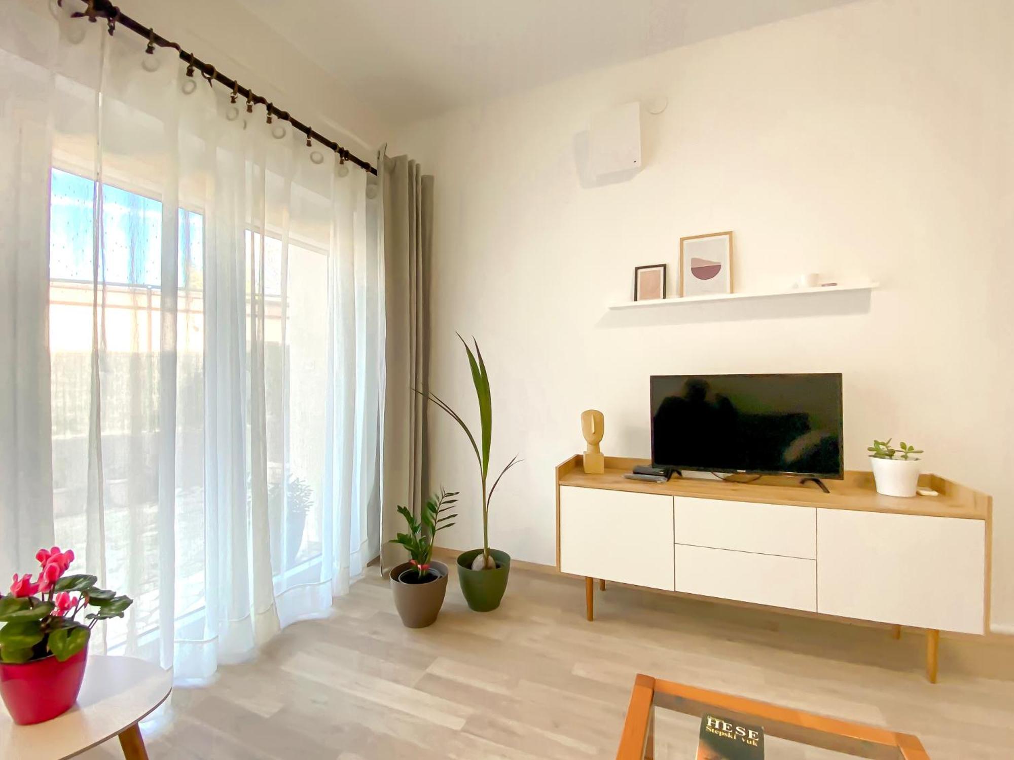 Apartments Tena With Private Parking بولا المظهر الخارجي الصورة
